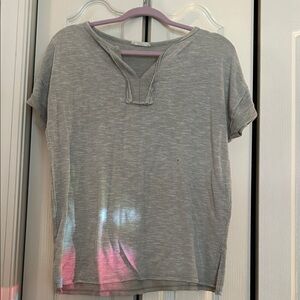 Chic Light Gray Women's Short Sleeve Top